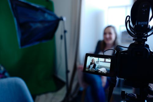 commercial casting platforms: commercial acting tips