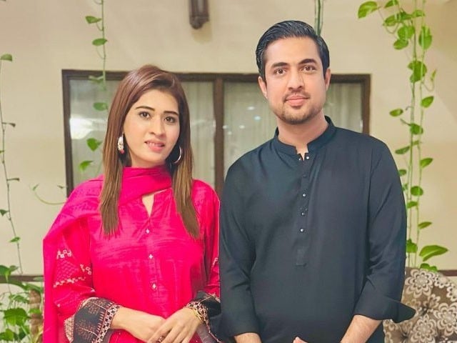 Confirmation of anchor Aroosa Khan’s marriage to Iqrarul Hasan